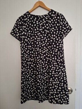MANGO Black and White Spot Pattern Short Sleeved Dress Size 6